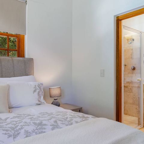 Bedroom with en-suite bathroom